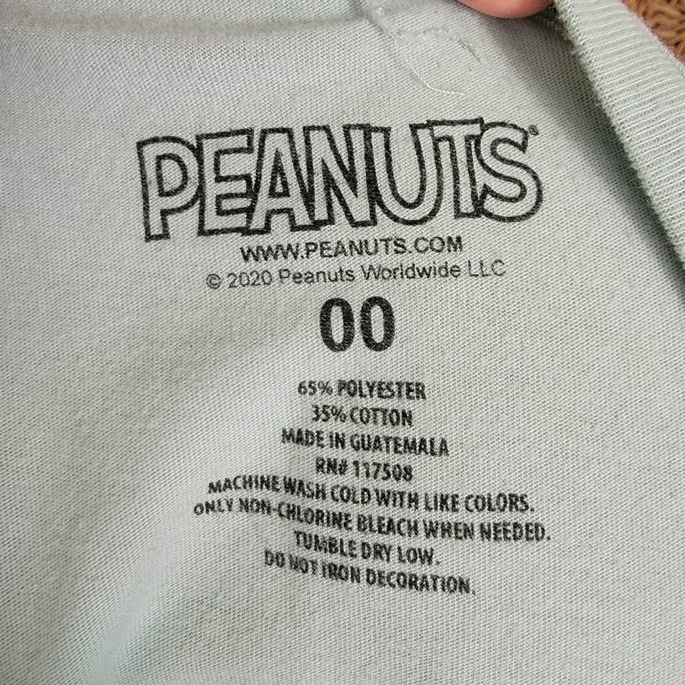 Torrid Peanuts Graphic T-Shirt in Light Blue Sz 00 L - Picture 4 of 4